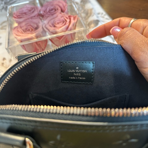 💗 SOLD 💗 LOUIS VUITTON Monogram Alma BB Steel Blue - Picture 7 of 11